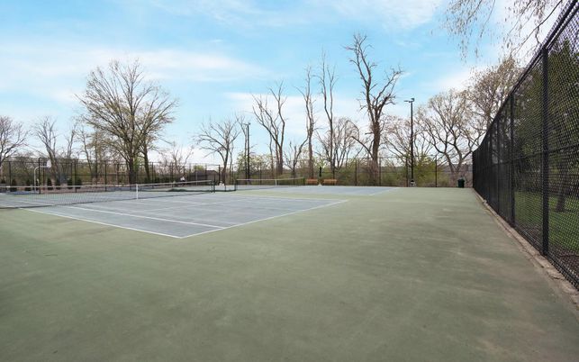 Exterior, Tennis Courts