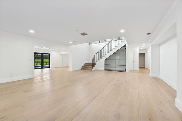 Empty room, Interior, Recessed Lighting, Wood Texture Flooring