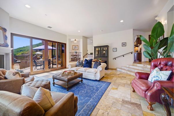 Fireplace, Interior, Living room, Recessed Lighting