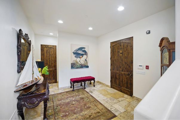 Interior, Recessed Lighting