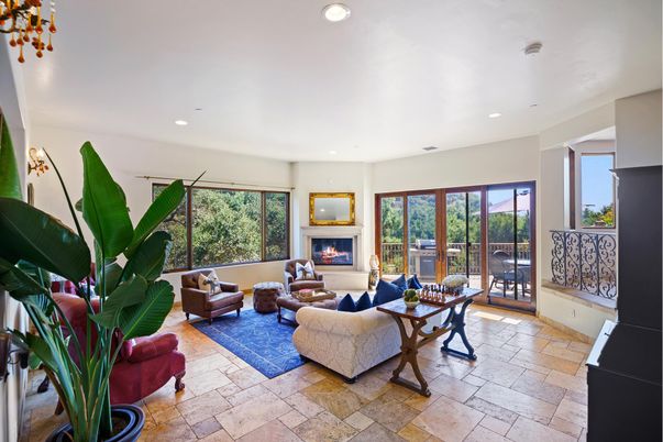 Fireplace, Interior, Living room, Recessed Lighting