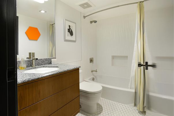 Bathroom, Interior, Recessed Lighting