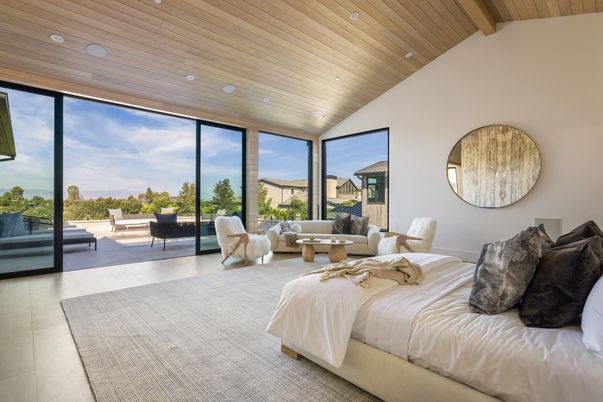 Bedroom, Interior, Living room, Recessed Lighting, Wooden Ceilings