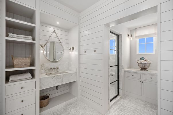 Bathroom, Interior, Recessed Lighting