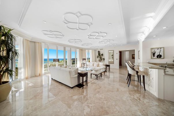 Interior, Living room, Recessed Lighting, Water