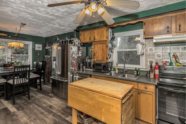 Chandelier, Dining room, Interior, Kitchen, Wood Texture Flooring