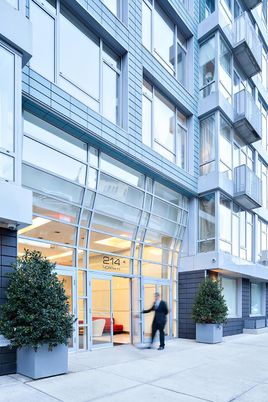 Exterior, Facade, Condo Building