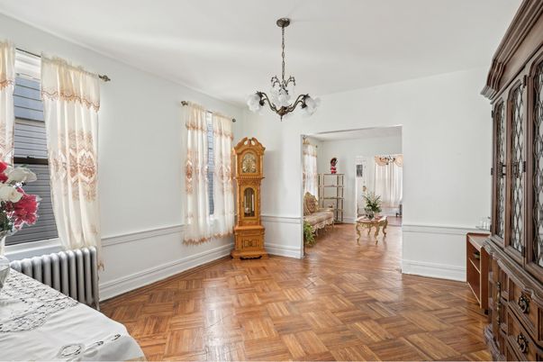 Chandelier, Interior, Wood Texture Flooring
