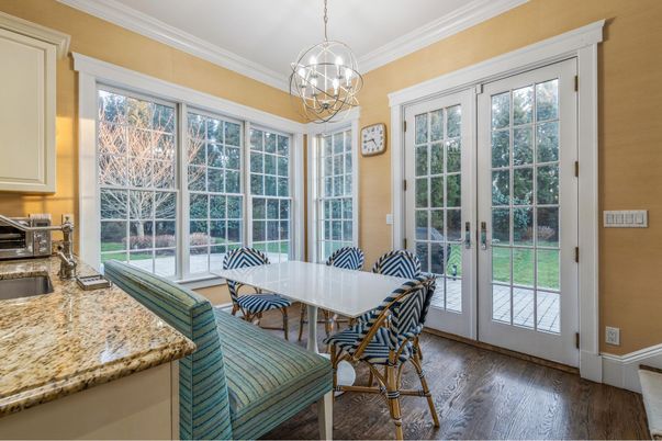 Chandelier, Dining room, Interior, Pendant Lights, Wood Texture Flooring