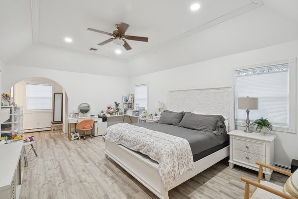 Bedroom, Home Office, Interior, Recessed Lighting, Wood Texture Flooring