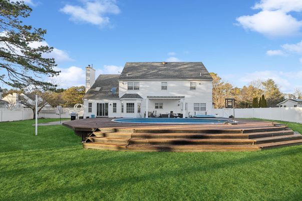 Backyard, Exterior, Pool