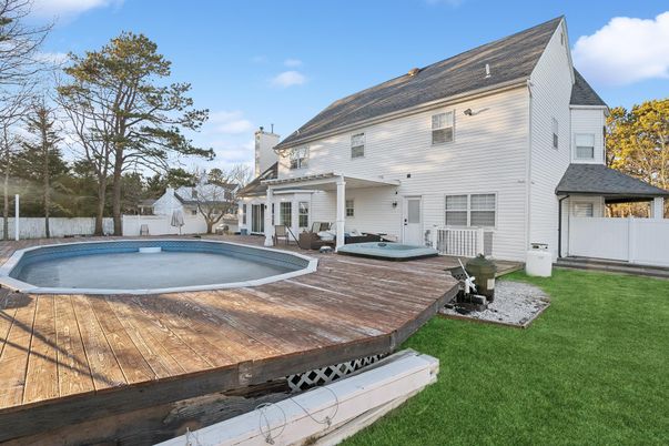Backyard, Exterior, Pool