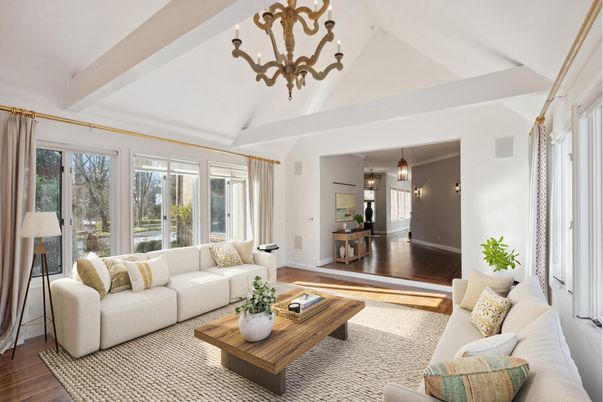 Chandelier, Interior, Living room, Pendant Lights, Wood Texture Flooring