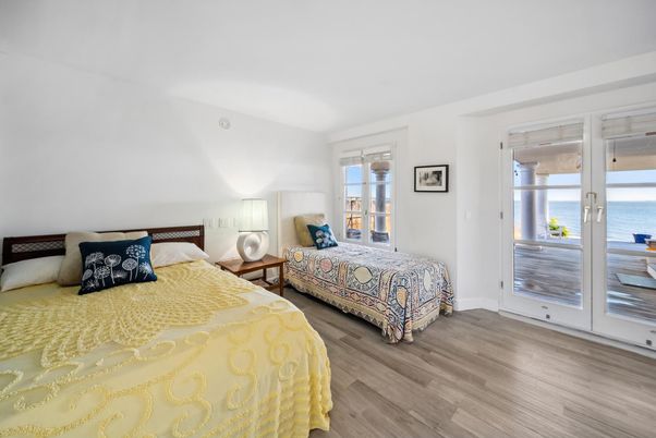 Bedroom, Interior, Water, Wood Texture Flooring
