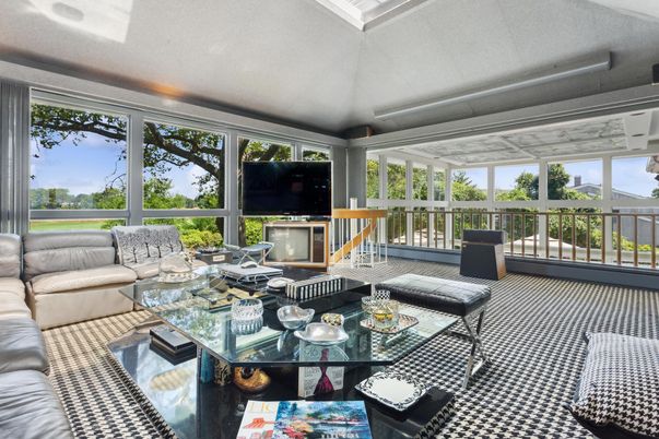 Interior, Living room, Sun Room