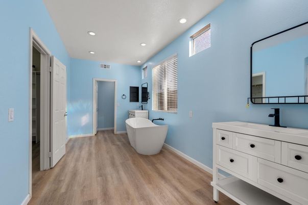 Bathroom, Free Standing Baths, Interior, Recessed Lighting, Wood Texture Flooring