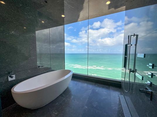 Bathroom, Free Standing Baths, Glass Shower, Interior, Recessed Lighting, Water