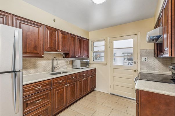 Interior, Kitchen, Wood Texture Flooring