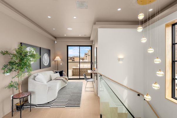 Interior, Pendant Lights, Recessed Lighting, Wood Texture Flooring