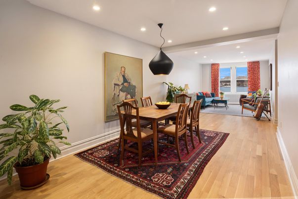 Dining room, Interior, Living room, Pendant Lights, Recessed Lighting, Wood Texture Flooring