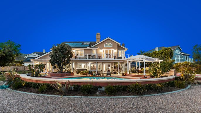 Exterior, Pool, Solar Panels