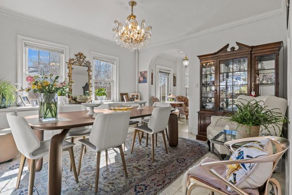 Chandelier, Dining room, Interior