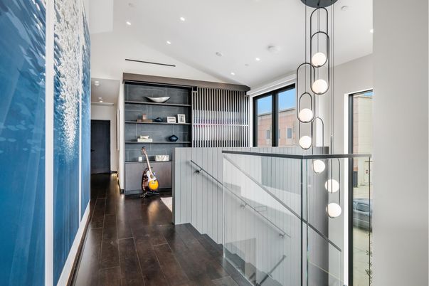 Interior, Pendant Lights, Recessed Lighting, Wood Texture Flooring