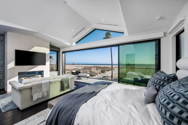 Bedroom, Fireplace, Interior, Recessed Lighting, Water, Wood Texture Flooring