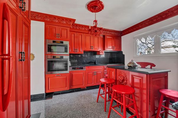 Chandelier, Interior, Kitchen