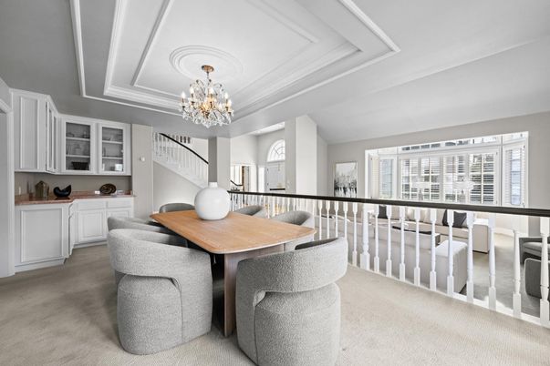 Chandelier, Dining room, Interior