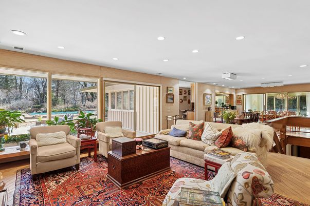 Dining room, Interior, Living room, Recessed Lighting, Wood Texture Flooring