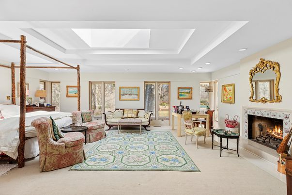 Fireplace, Interior, Living room, Recessed Lighting