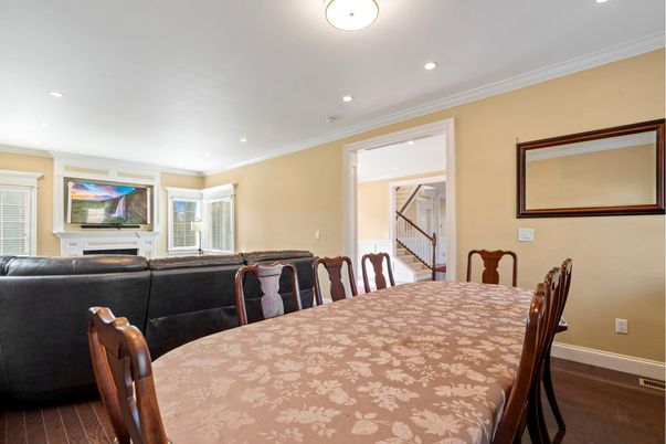 Dining room, Interior, Recessed Lighting, Wood Texture Flooring