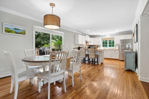 Dining room, Interior, Kitchen, Recessed Lighting, Wood Texture Flooring