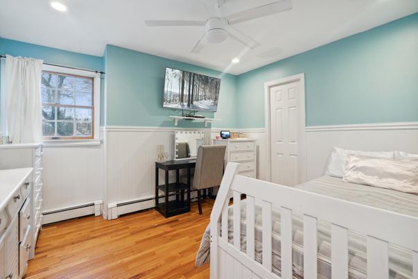 Bedroom, Home Office, Interior, Recessed Lighting, Wood Texture Flooring