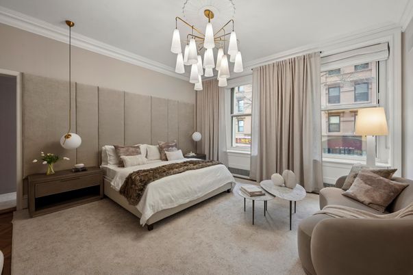 Bedroom, Chandelier, Interior, Pendant Lights