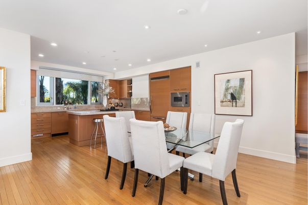 Dining room, Interior, Kitchen, Recessed Lighting, Stainless Steel Appliances, Wood Texture Flooring