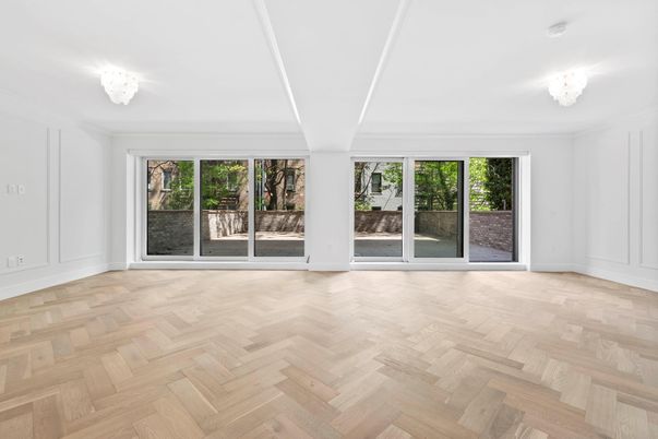 Chandelier, Empty room, Interior, Wood Texture Flooring