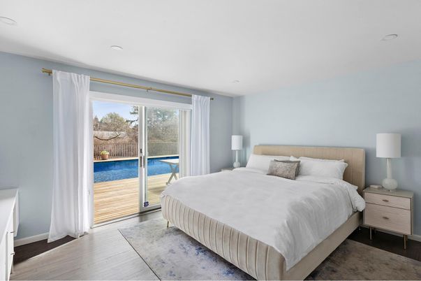 Bedroom, Interior, Recessed Lighting, Wood Texture Flooring