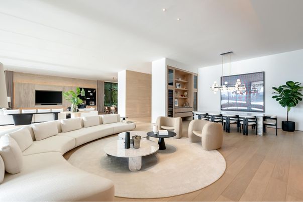 Chandelier, Dining room, Interior, Living room, Pendant Lights, Recessed Lighting, Wood Texture Flooring