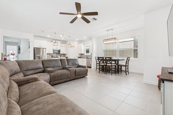 Dining room, Interior, Kitchen, Living room, Pendant Lights, Recessed Lighting, Stainless Steel Appliances