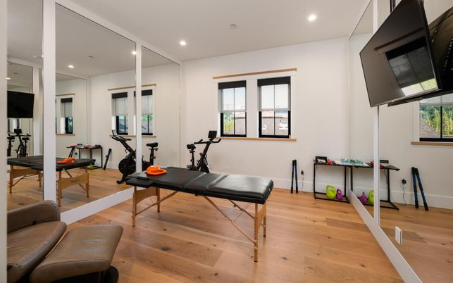 Fitness Equipment, Interior, Recessed Lighting, Wood Texture Flooring