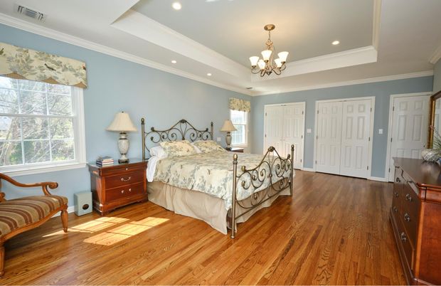 Bedroom, Chandelier, Interior, Recessed Lighting, Wood Texture Flooring