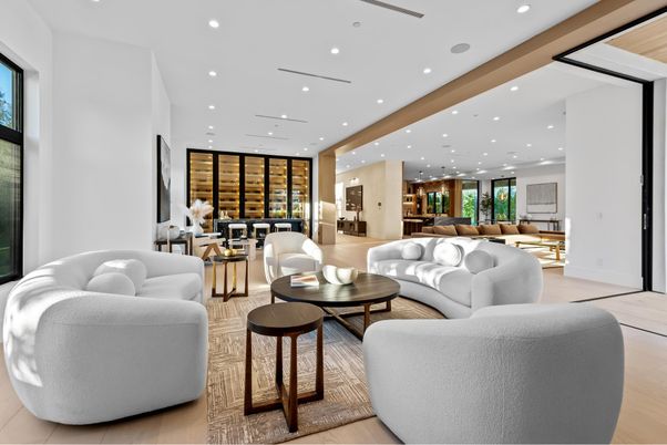 Interior, Living room, Recessed Lighting, Wine Storage, Wood Texture Flooring