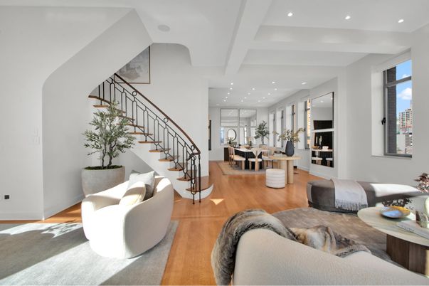 Dining room, Interior, Living room, Recessed Lighting, Wood Texture Flooring