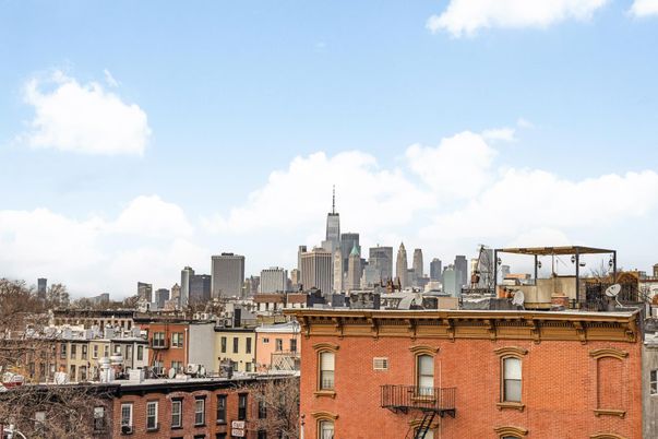 Exterior, Other, Skyline