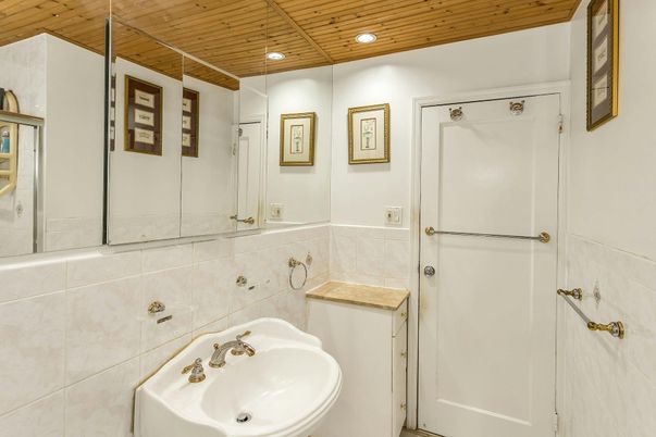 Bathroom, Interior, Recessed Lighting, Wooden Ceilings