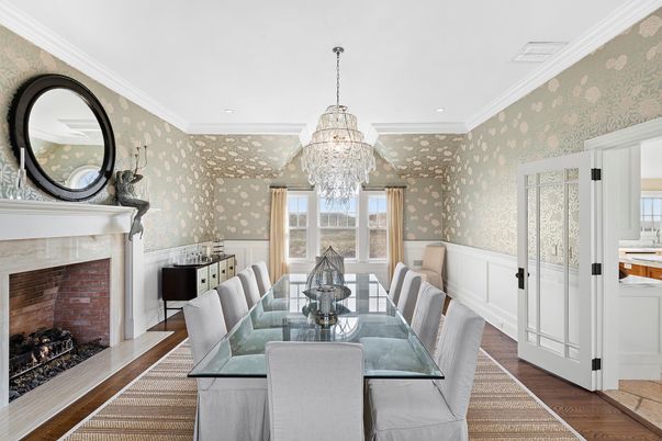 Chandelier, Dining room, Fireplace, Interior, Recessed Lighting, Wood Texture Flooring