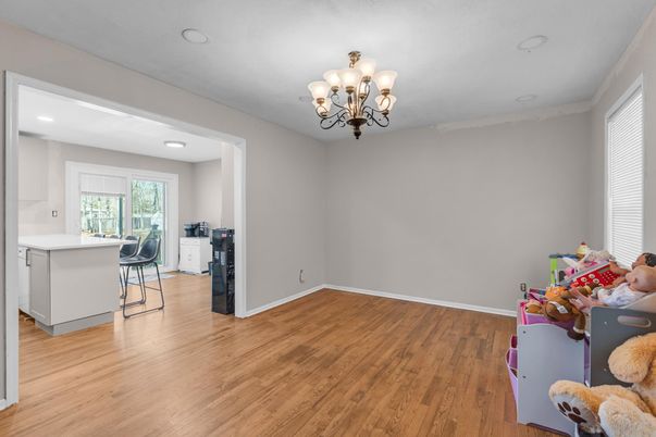 Chandelier, Interior, Kitchen, Recessed Lighting, Wood Texture Flooring