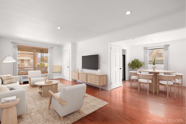 Dining room, Interior, Living room, Recessed Lighting, Wood Texture Flooring